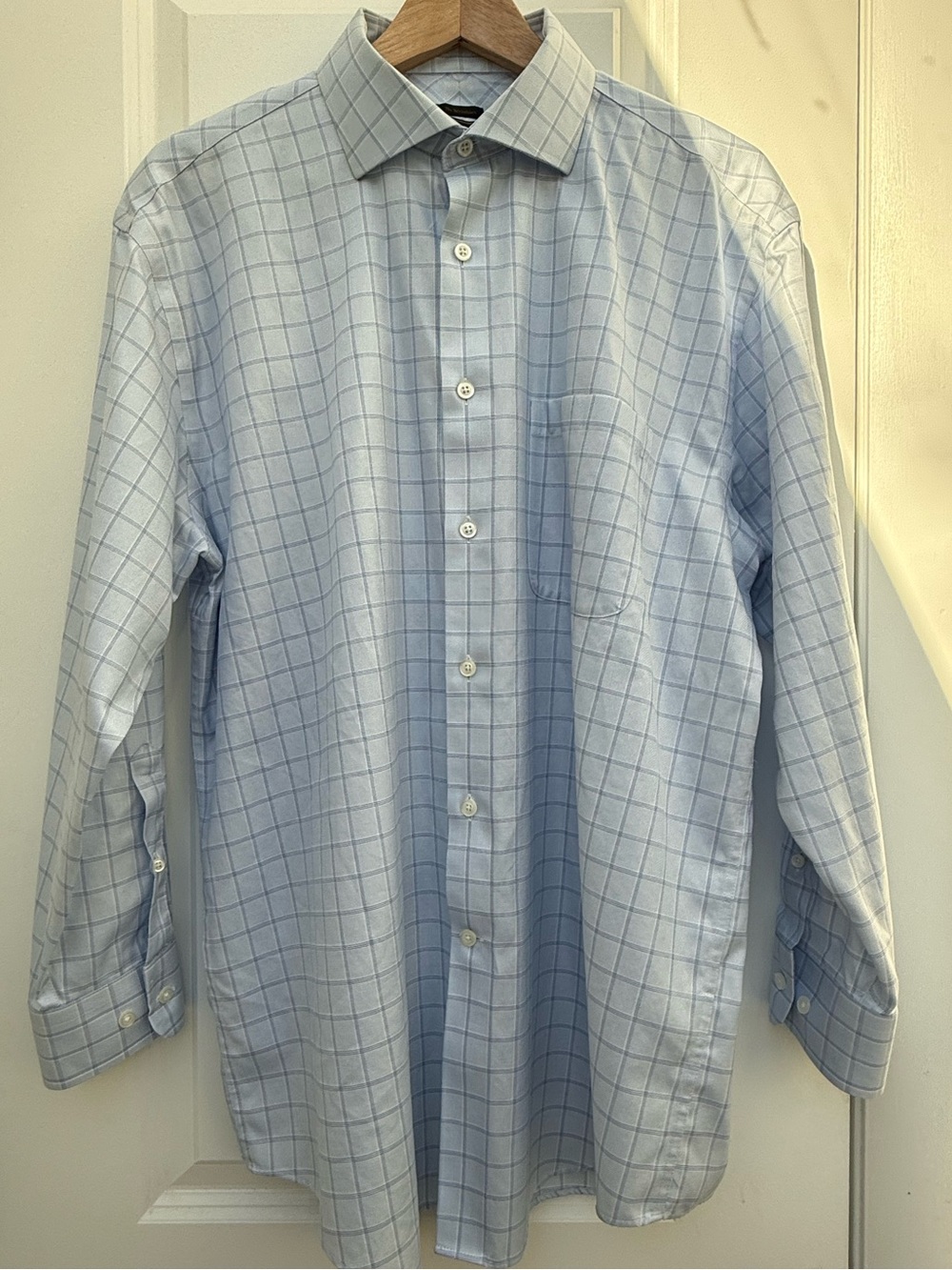 Jos. A. Bank Light Blue Windowpane Dress Shirt Sz 16.5-33